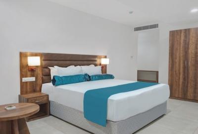 Spicy Hub - Luxurious Rooms